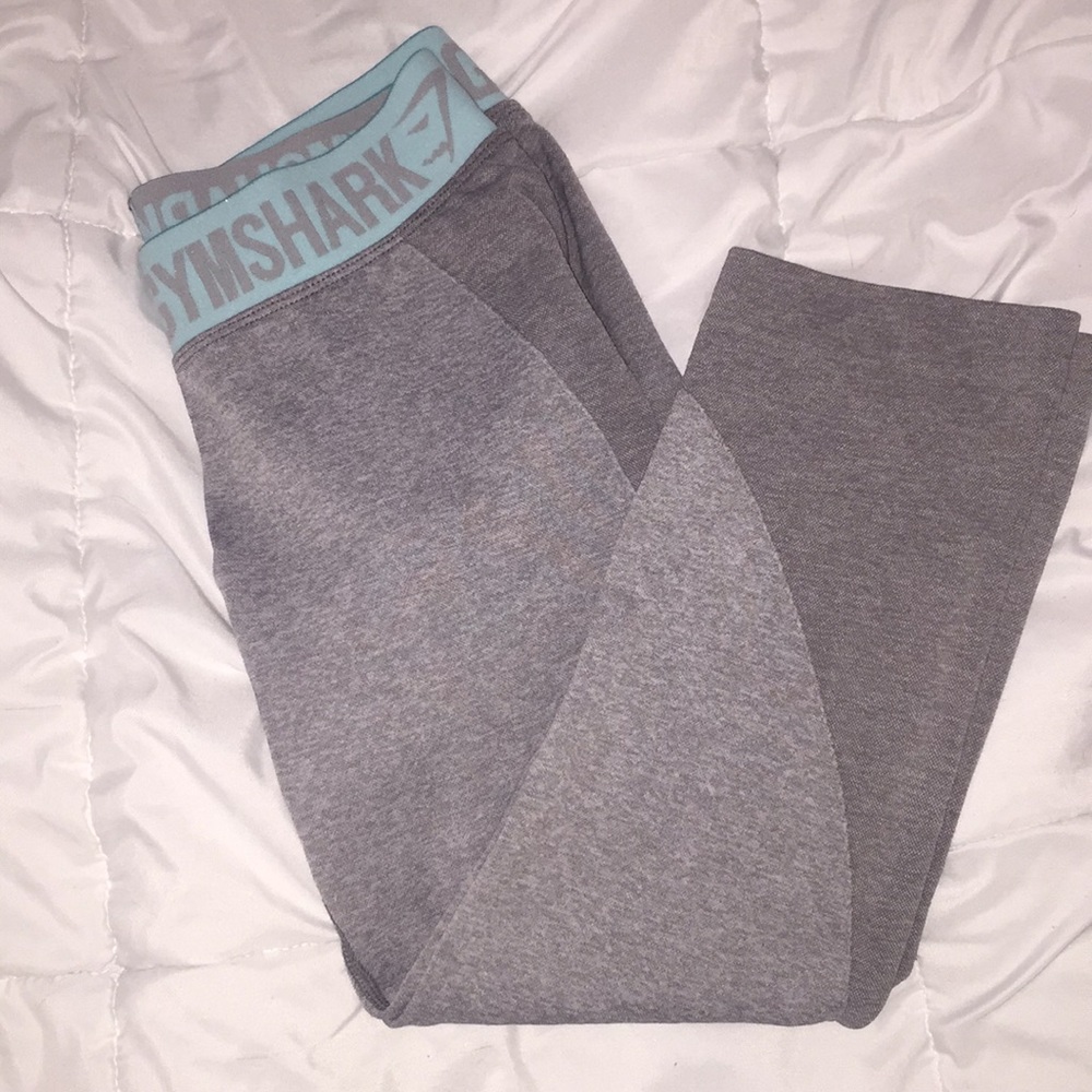 Gymshark crop leggings READ DESCRIPTION